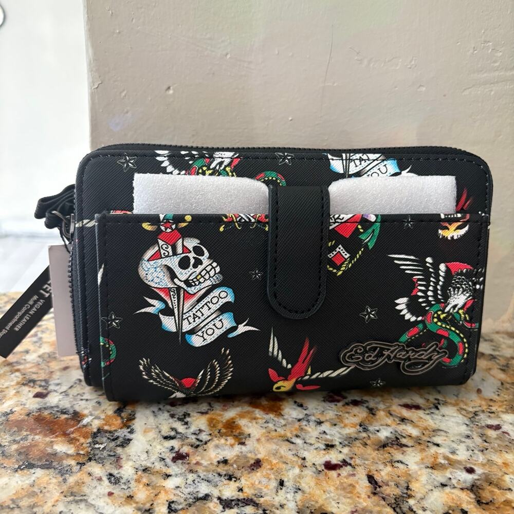 NWT Ed Hardy Tattoo Print Wristlet Wallet  Vegan Leather with phone holder